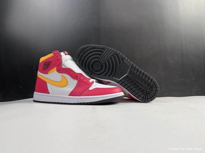 Kicked Out Shoe Store Jordan OGLight Air Red 555088-603 High Fusion 1 0714